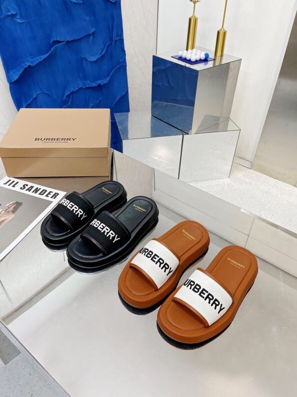 Burberry Slippers